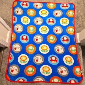 Nintendo Super Mario Brothers Mushroom Video Game Fleece Throw 37 X 48